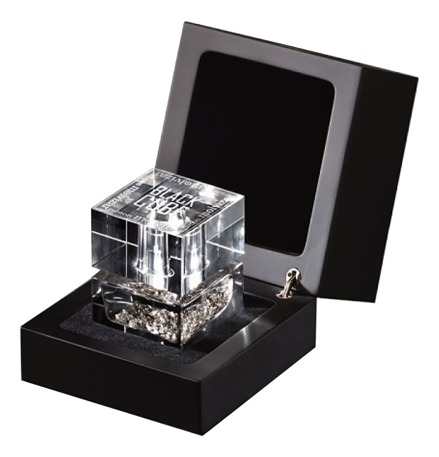 Black Cube Ramon Molvizar